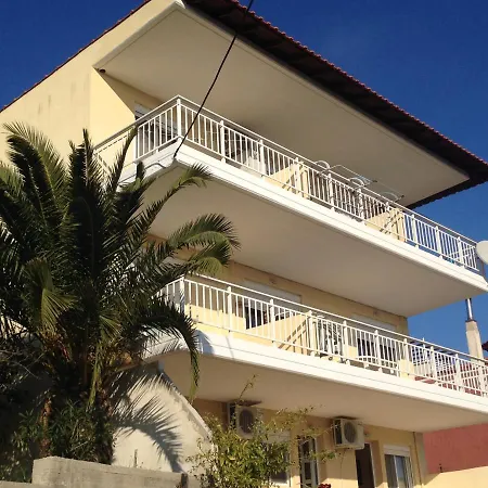 House Lena Apartment Sarti Exterior photo