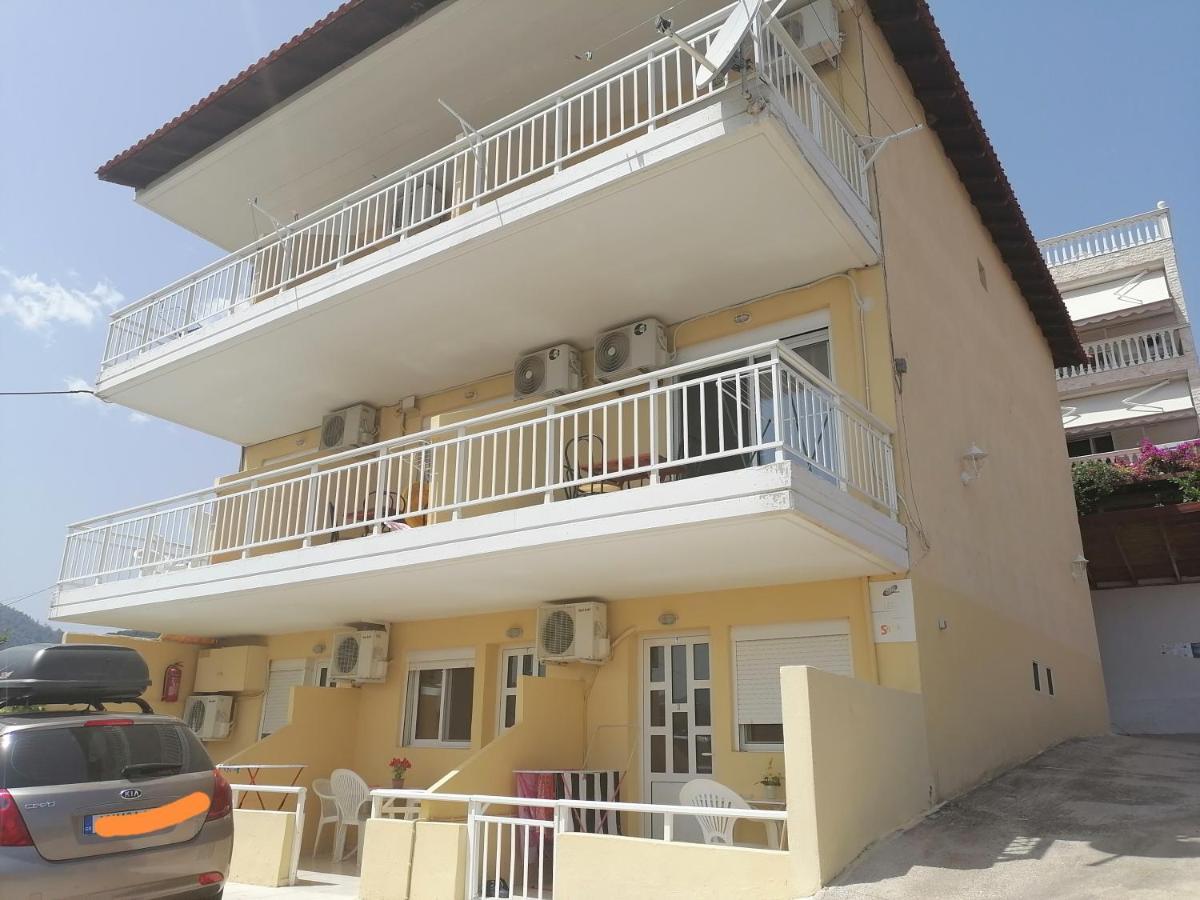 Appartement House Lena Sarti